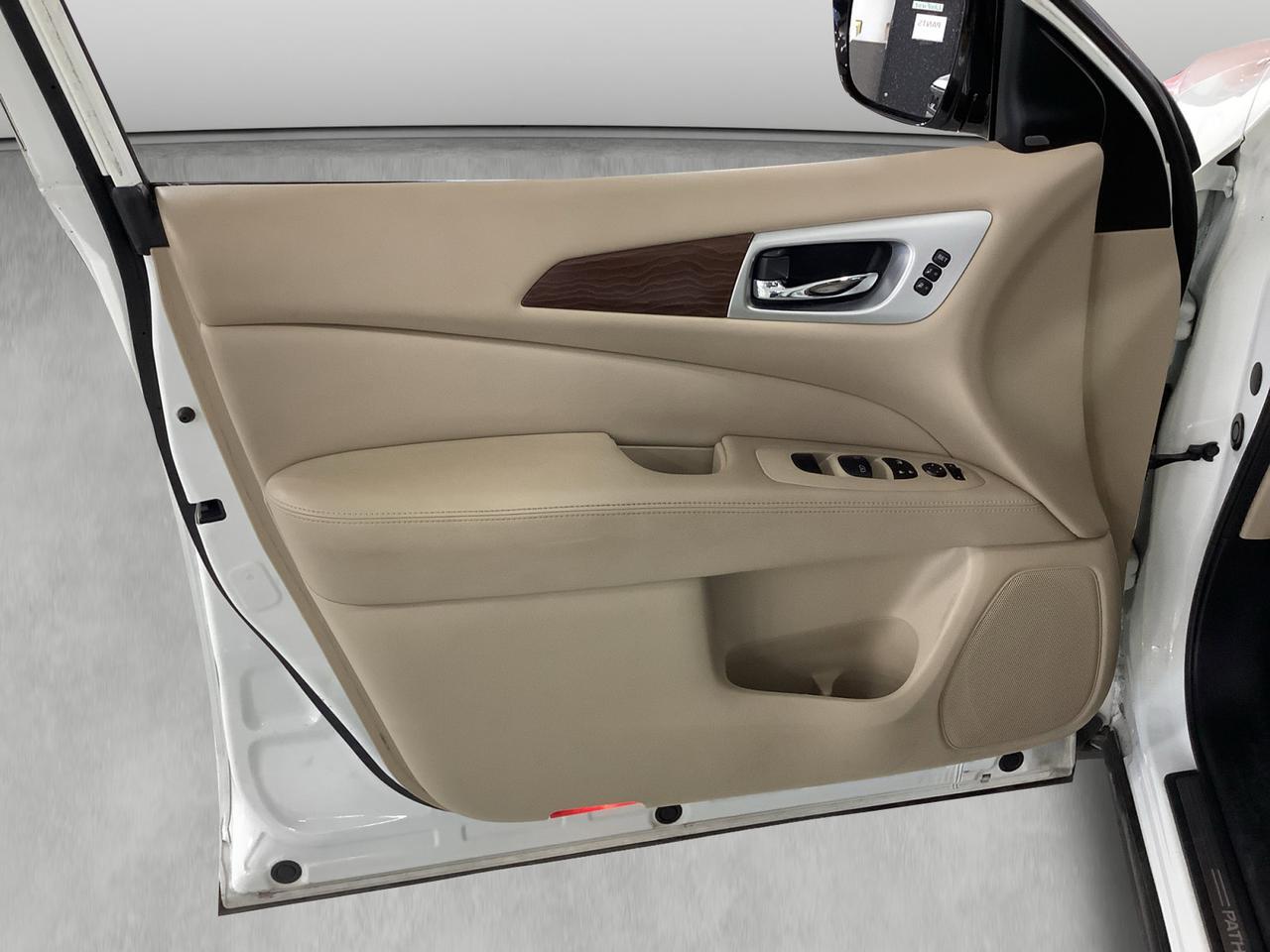 2017 Nissan Pathfinder Platinum New Braunfels TX