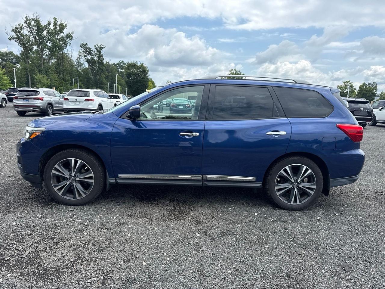 2017 Nissan Pathfinder Platinum Chantilly VA