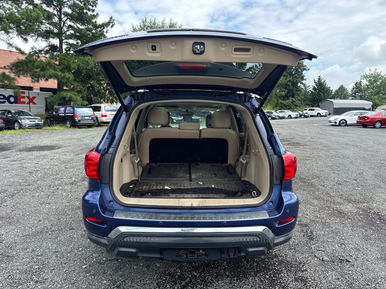 2017 Nissan Pathfinder Platinum Chantilly VA