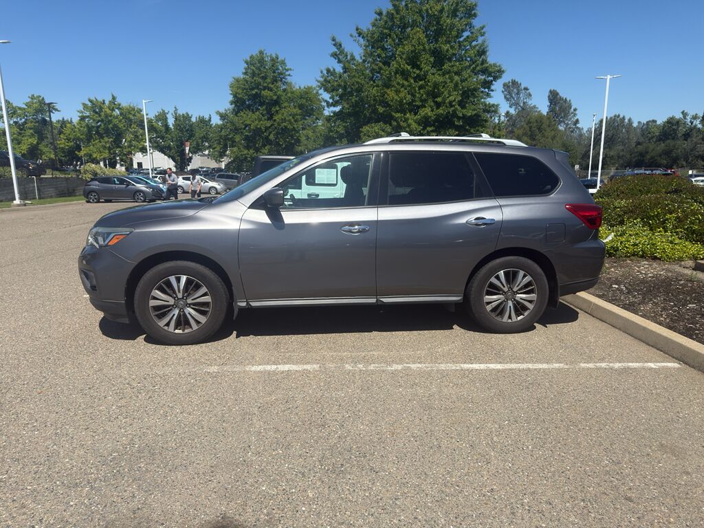 2017 Nissan Pathfinder S Folsom CA