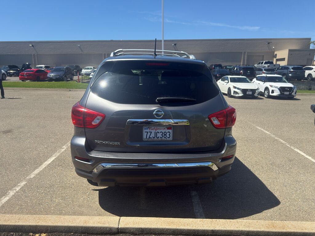 2017 Nissan Pathfinder S Folsom CA