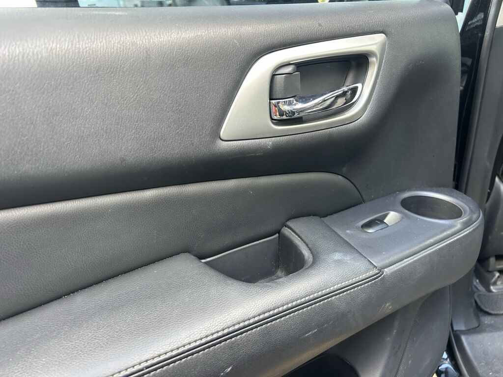 2017 Nissan Pathfinder SL Crestwood KY