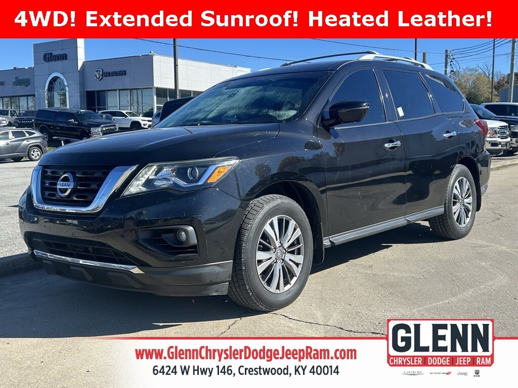 2017 Nissan Pathfinder SL