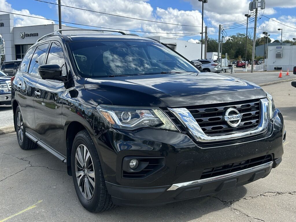 2017 Nissan Pathfinder SL Crestwood KY