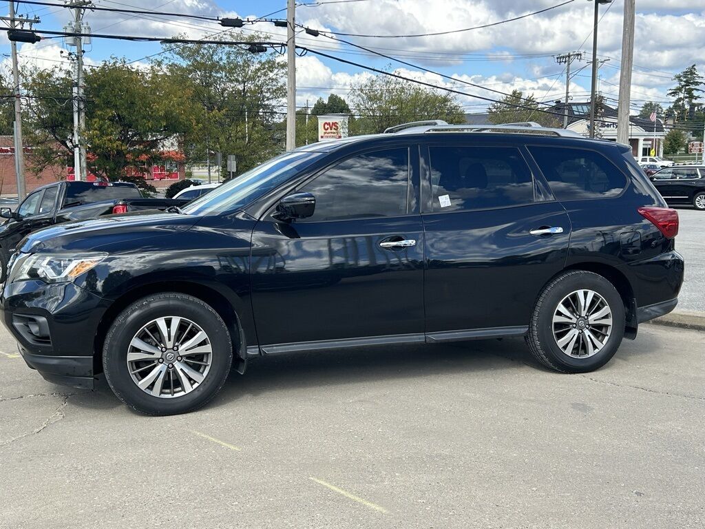2017 Nissan Pathfinder SL Crestwood KY