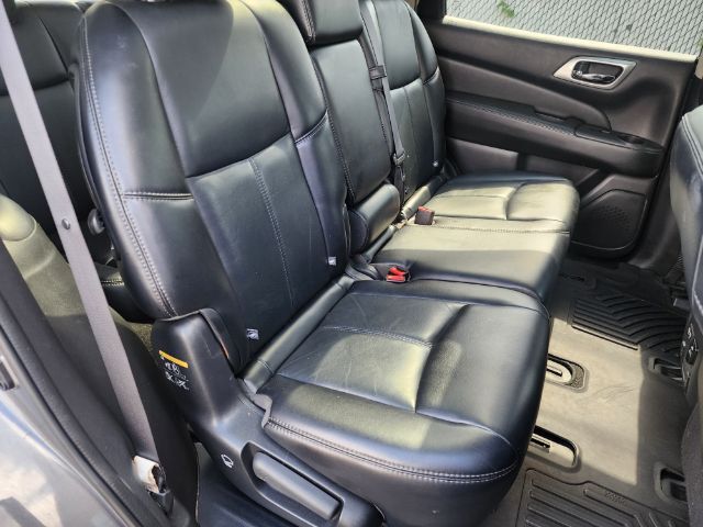2017 Nissan Pathfinder SL East Islip NY
