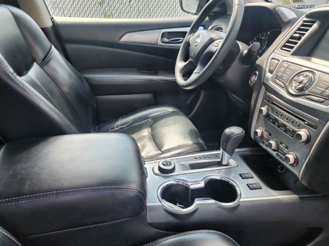 2017 Nissan Pathfinder SL East Islip NY