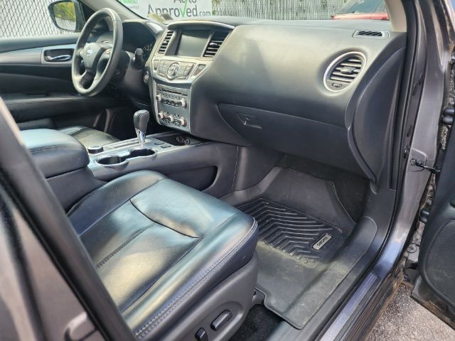 2017 Nissan Pathfinder SL East Islip NY