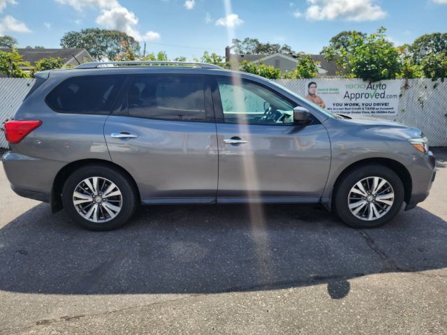 2017 Nissan Pathfinder SL East Islip NY