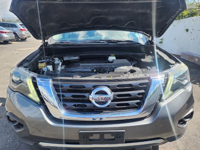 2017 Nissan Pathfinder SL East Islip NY
