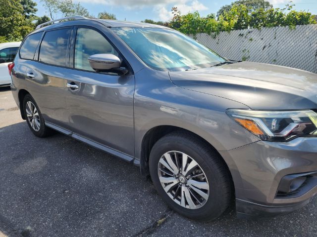 2017 Nissan Pathfinder SL East Islip NY
