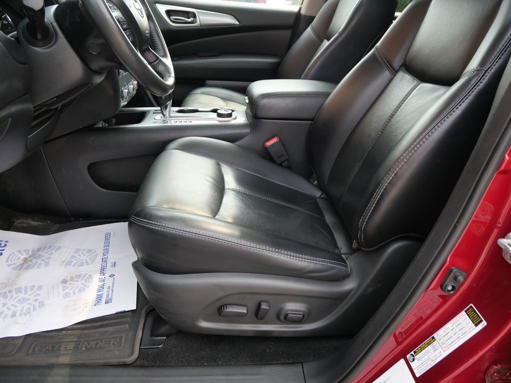 2017 Nissan Pathfinder SL Mt Pleasant MI