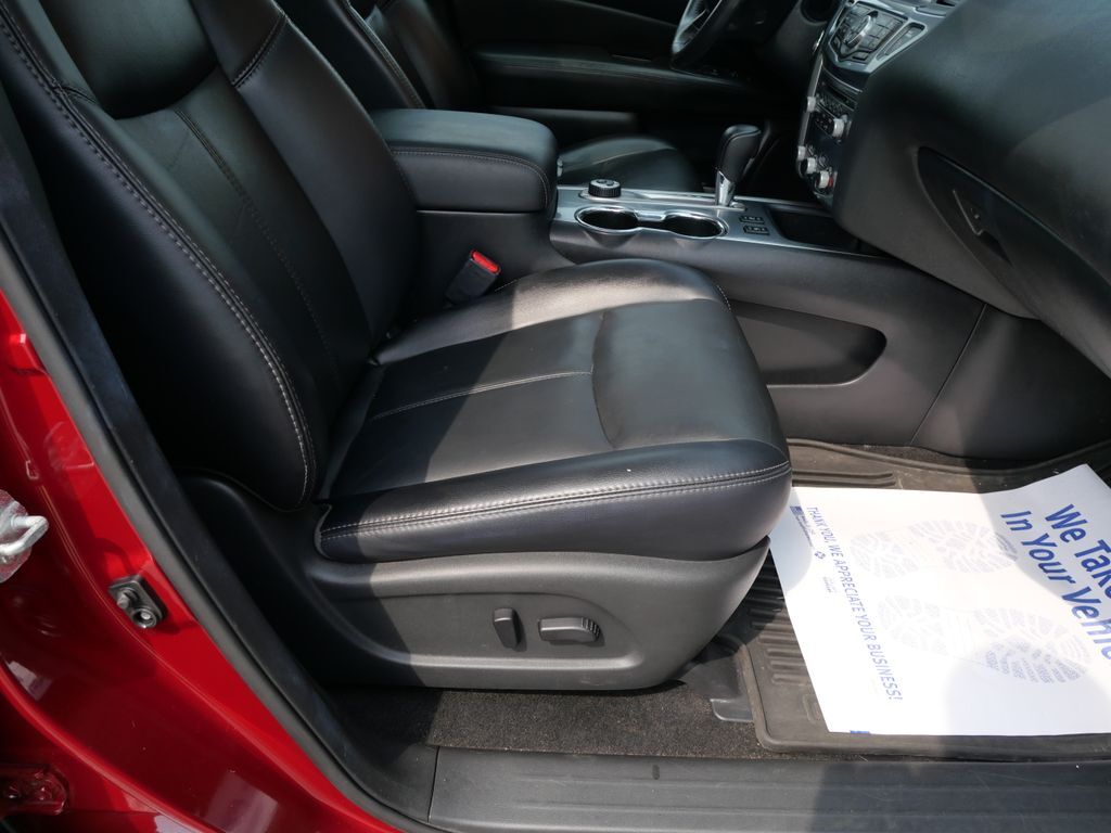 2017 Nissan Pathfinder SL Mt Pleasant MI