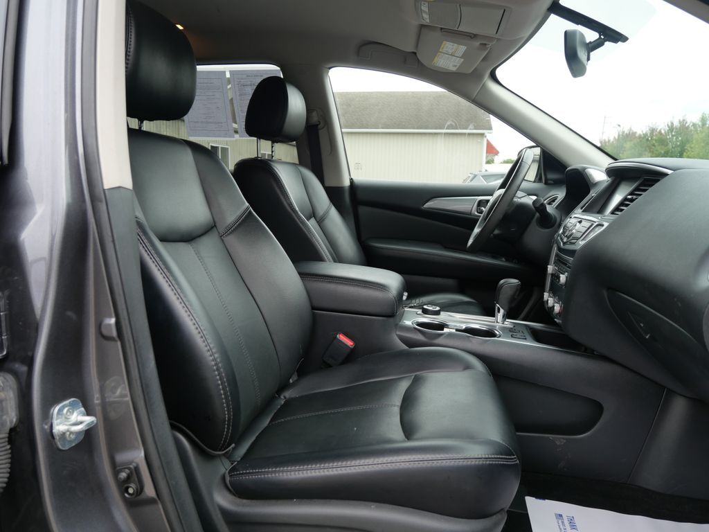 2017 Nissan Pathfinder SL Mt Pleasant MI