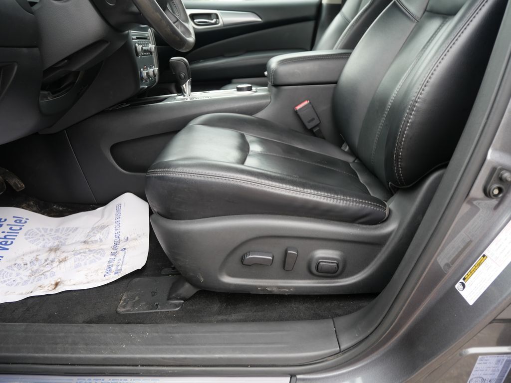 2017 Nissan Pathfinder SL Mt Pleasant MI