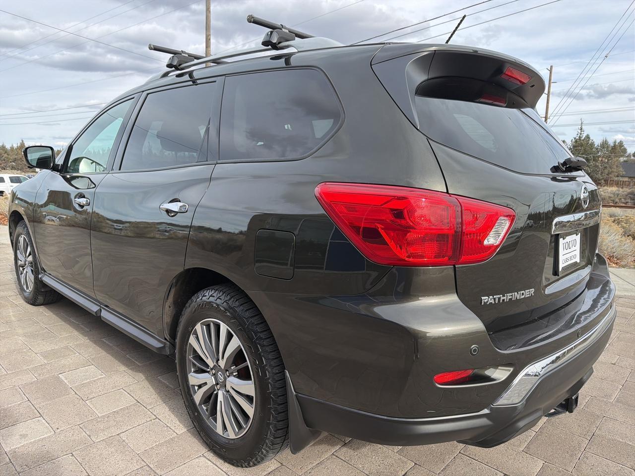 2017 Nissan Pathfinder SL Bend OR
