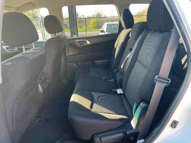 2017 Nissan Pathfinder SV 2WD Cincinnati OH