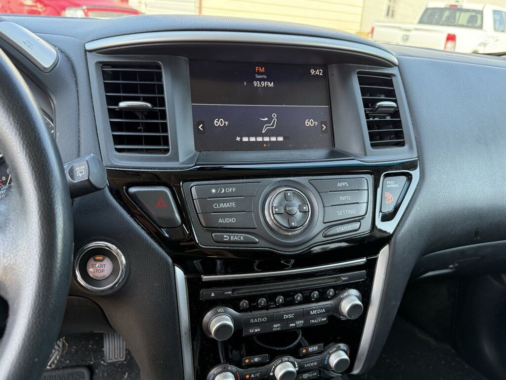 2017 Nissan Pathfinder SV Crestwood KY