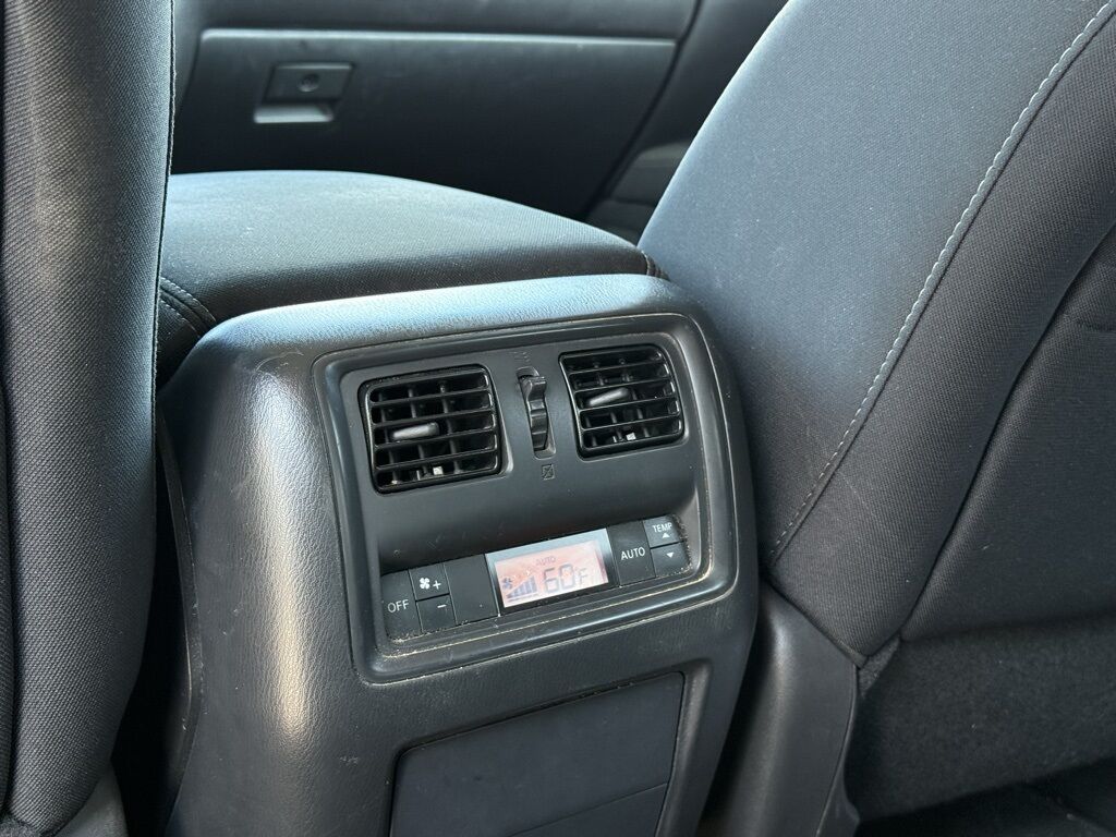 2017 Nissan Pathfinder SV Crestwood KY