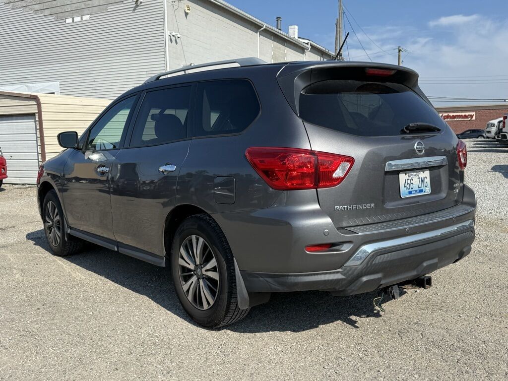 2017 Nissan Pathfinder SV Crestwood KY