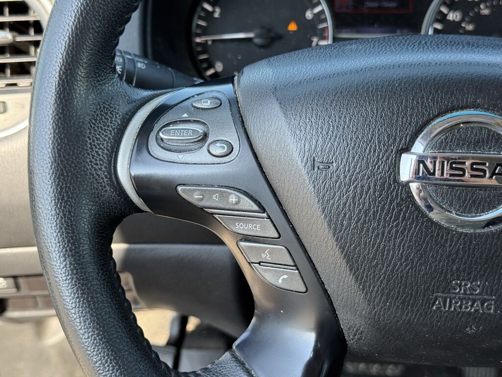 2017 Nissan Pathfinder SV Crestwood KY