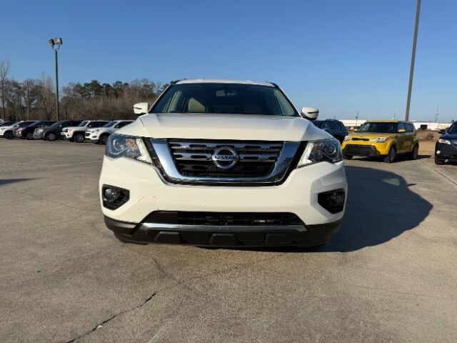 2017 Nissan Pathfinder SV