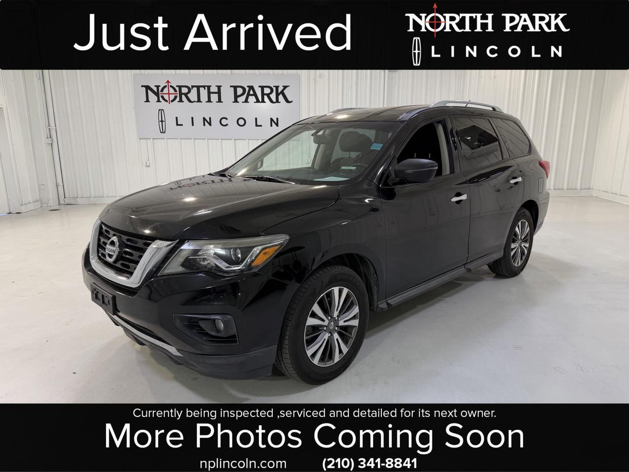2017 Nissan Pathfinder