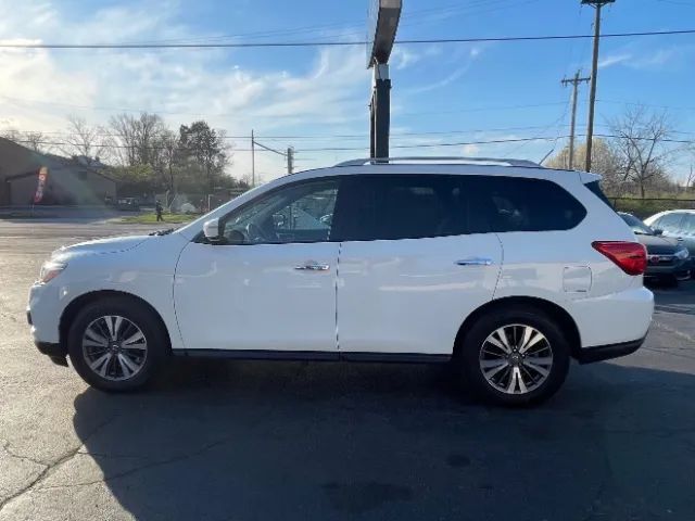 2017 Nissan Pathfinder SV Sport Utility 4D Cincinnati OH