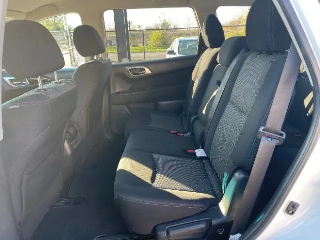 2017 Nissan Pathfinder SV Sport Utility 4D Cincinnati OH