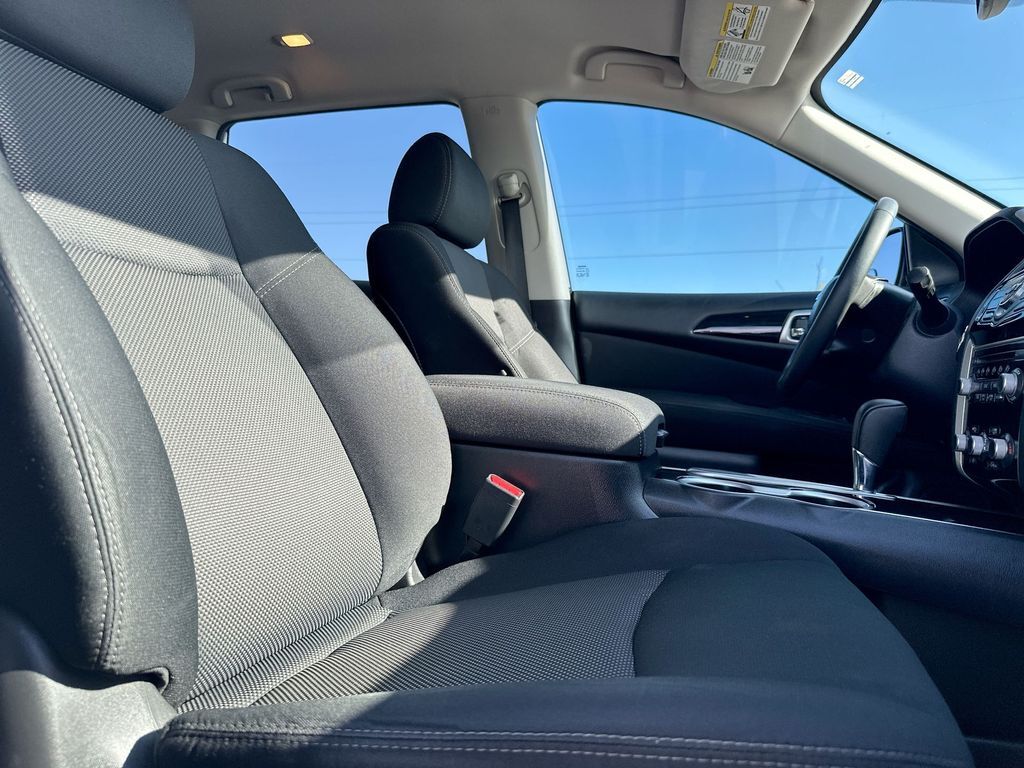 2017 Nissan Pathfinder SV Tucson AZ