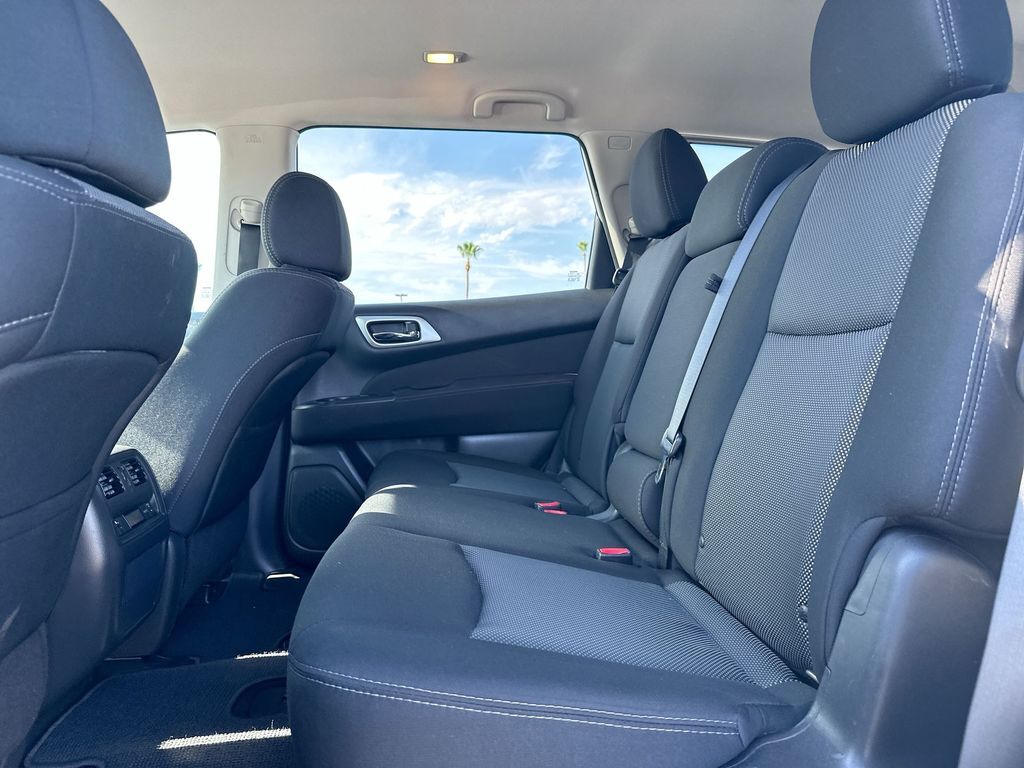 2017 Nissan Pathfinder SV Tucson AZ