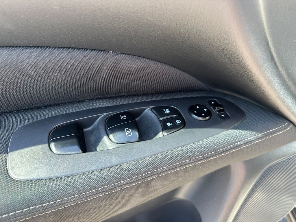 2017 Nissan Pathfinder SV Tucson AZ