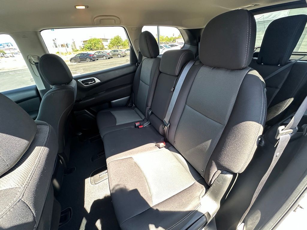 2017 Nissan Pathfinder SV Tucson AZ