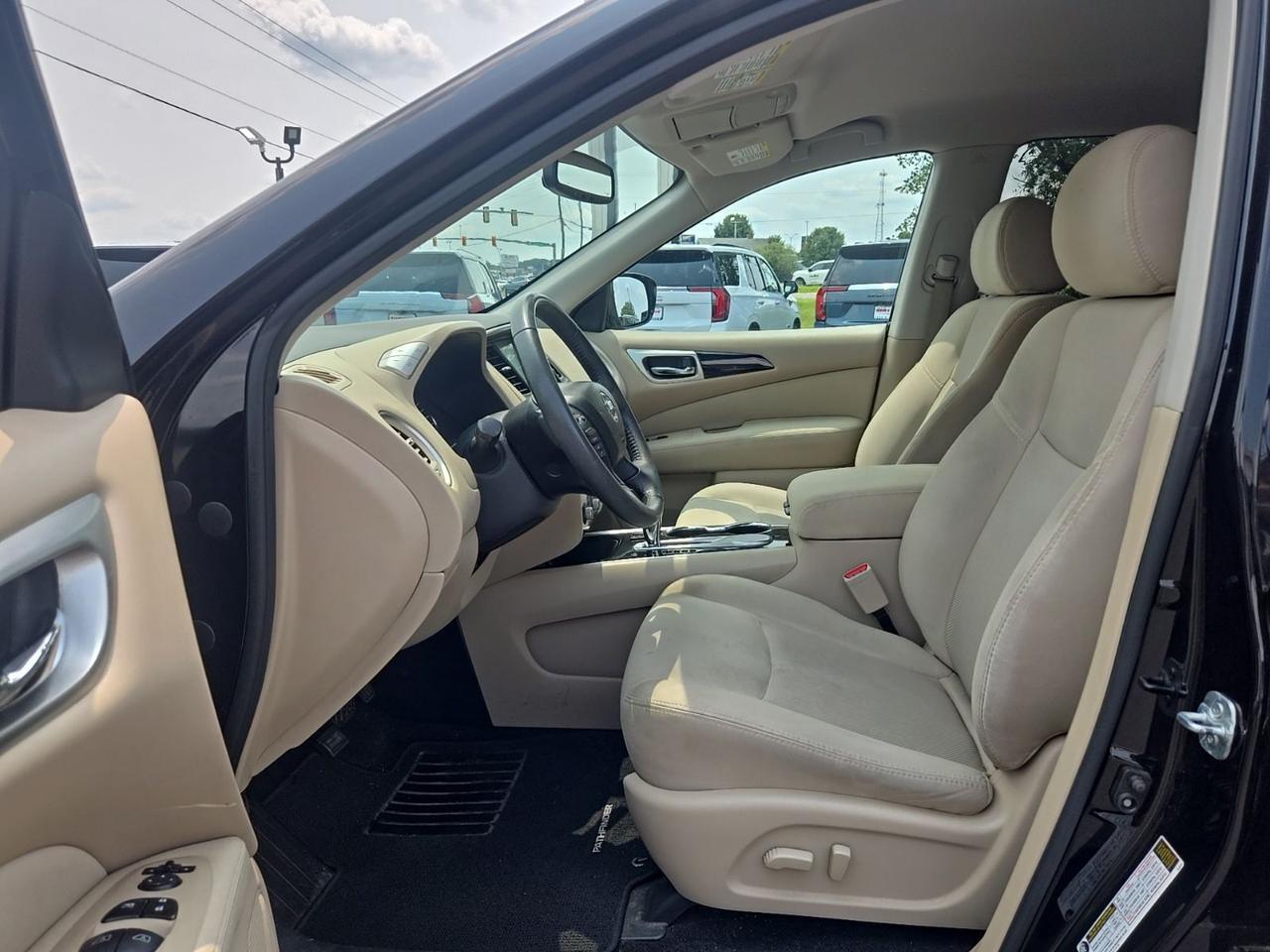 2017 Nissan Pathfinder SV Fredericksburg VA