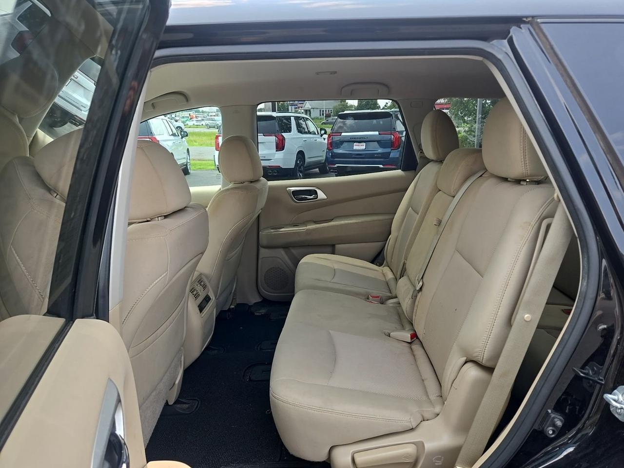 2017 Nissan Pathfinder SV Fredericksburg VA
