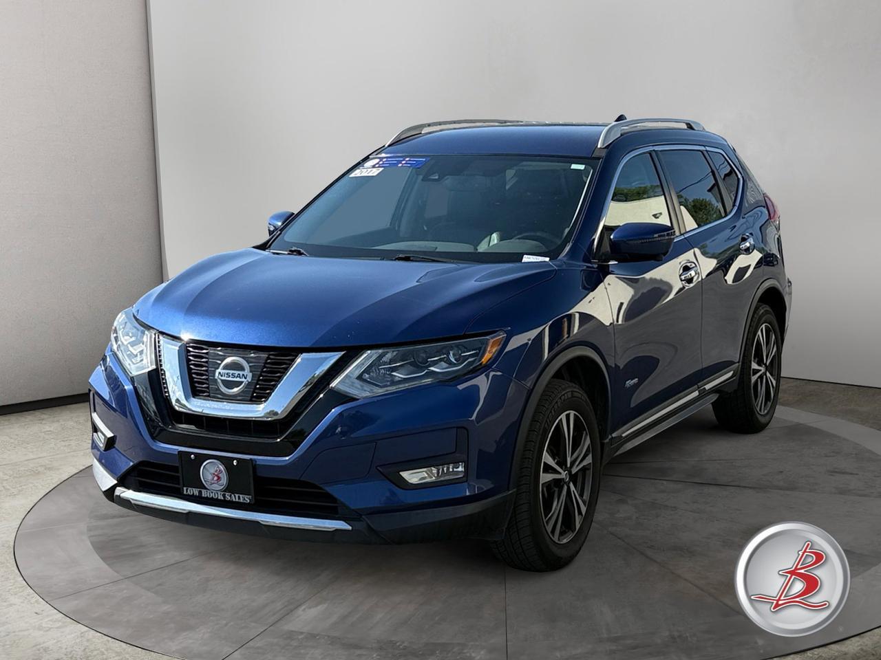 2017 Nissan ROGUE SL Hybrid
