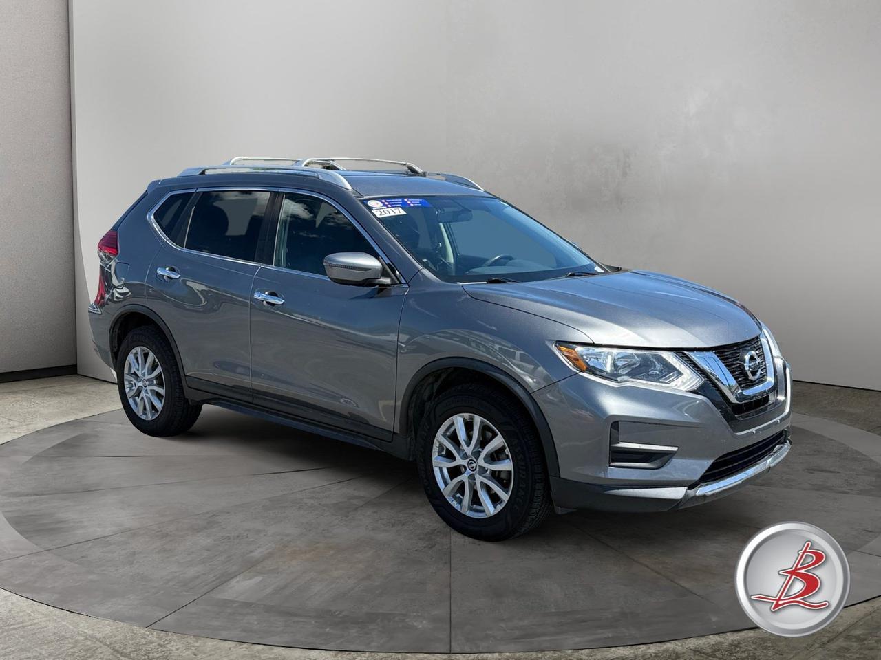 2017 Nissan ROGUE SV