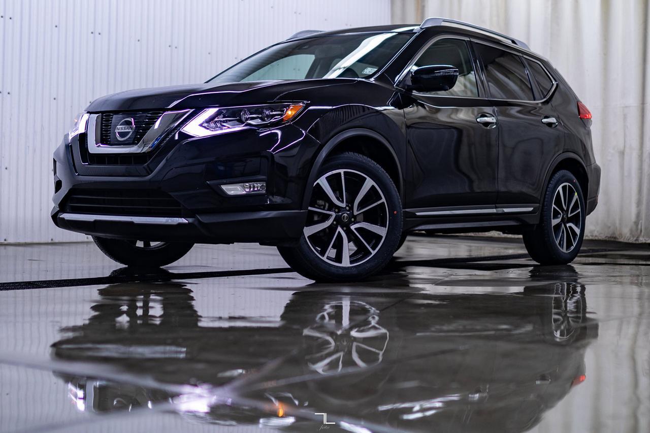 2017 Nissan Rogue AWD SL Leather Roof Nav BCam Red Deer AB