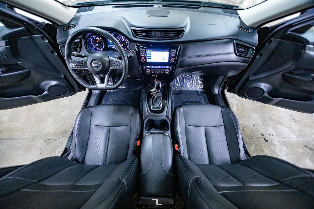 2017 Nissan Rogue AWD SL Leather Roof Nav BCam Red Deer AB