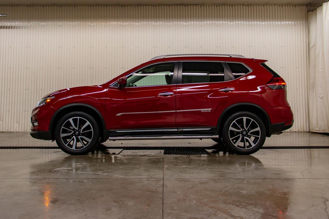 2017 Nissan Rogue AWD SL Leather Roof Nav Red Deer AB