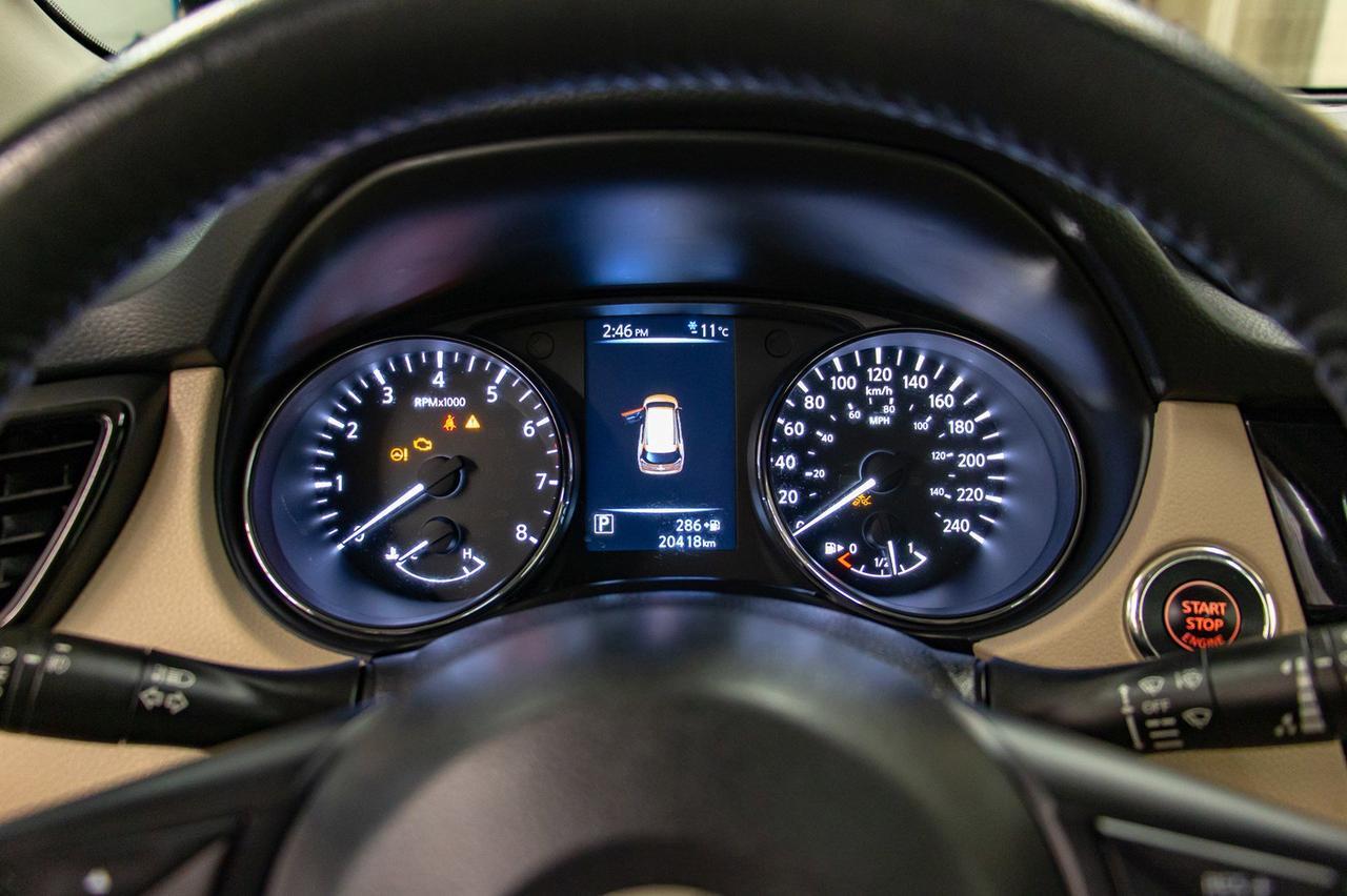 2017 Nissan Rogue AWD SL Leather Roof Nav Red Deer AB