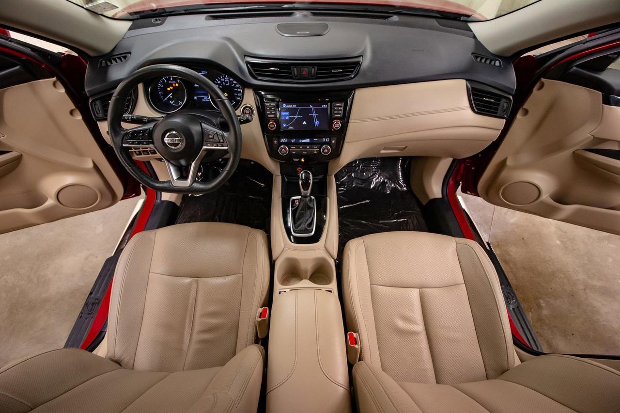 2017 Nissan Rogue AWD SL Leather Roof Nav Red Deer AB