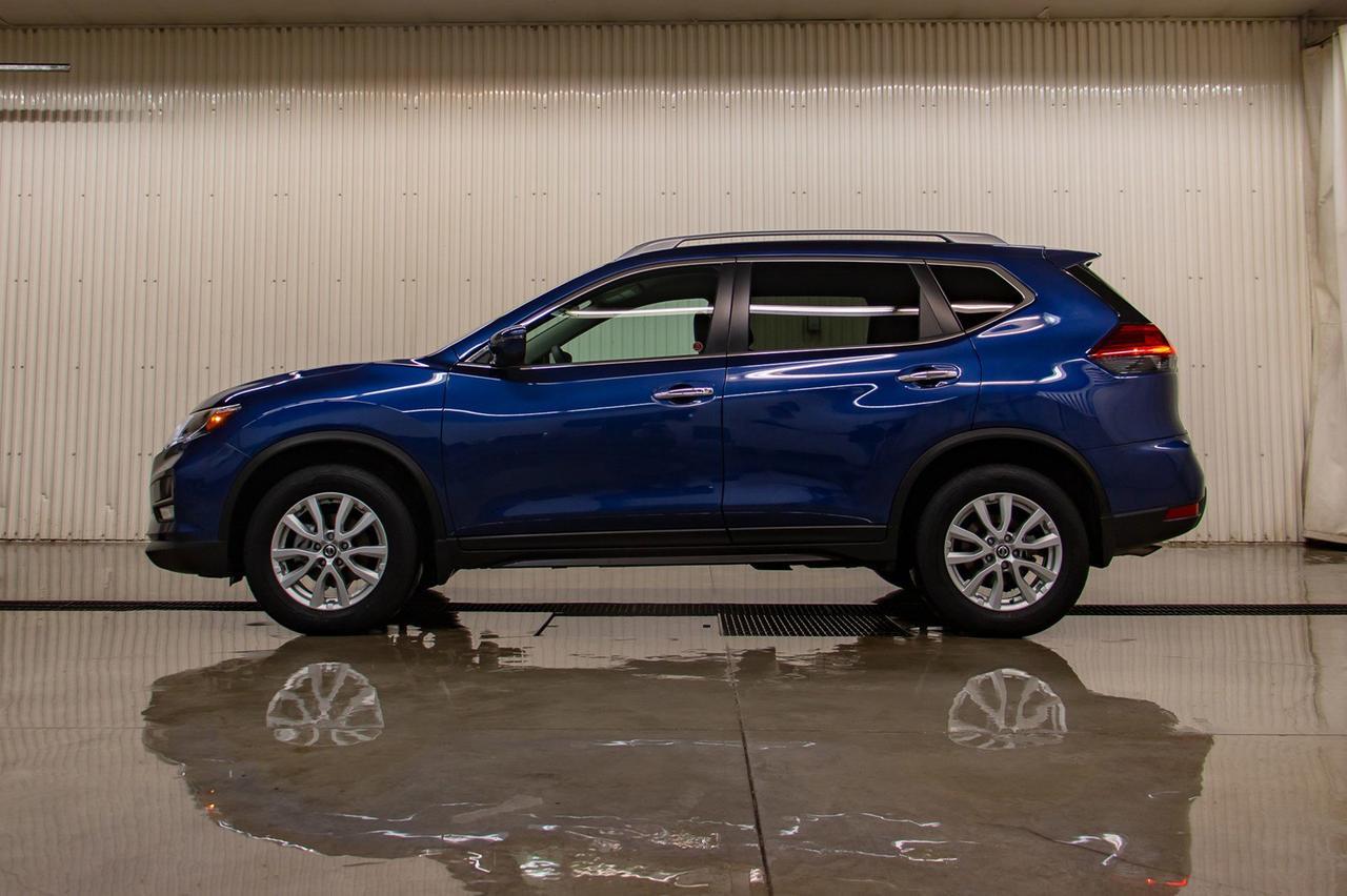 2017 Nissan Rogue AWD SV Red Deer AB