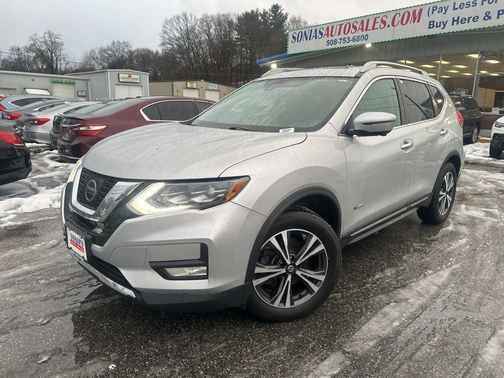 2017 Nissan Rogue SL's photo