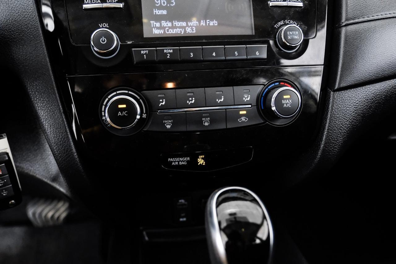 2017 Nissan Rogue S AUTOMATIC REAR CAMERA BLUETOOTH CRUISE CONTROL REMOTE KEYLESS Carrollton TX