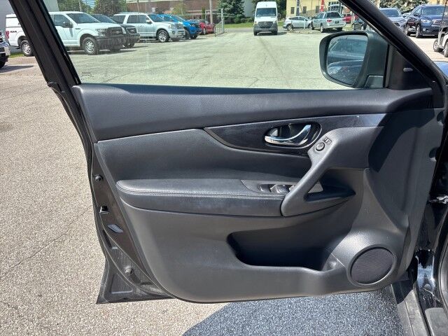 2017 Nissan Rogue S Cleveland OH