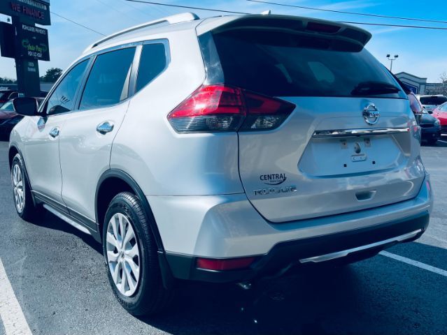 2017 Nissan Rogue S