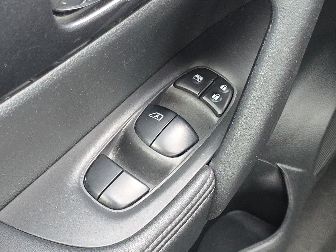2017 Nissan Rogue S Glen Burnie MD