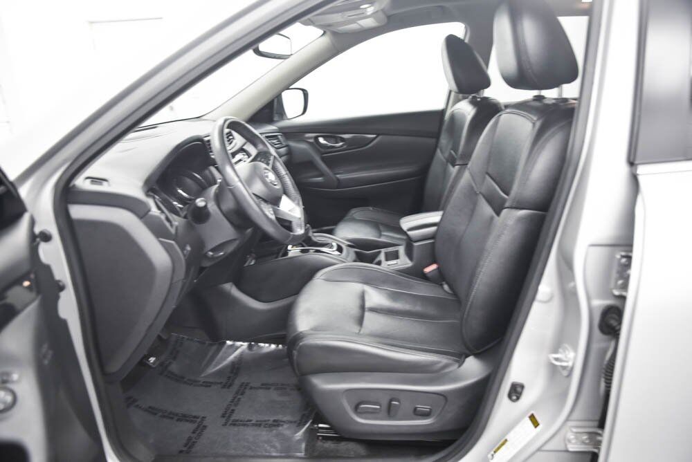 2017 Nissan Rogue SL AKRON OH