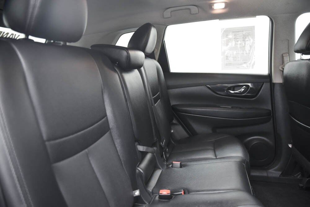 2017 Nissan Rogue SL AKRON OH